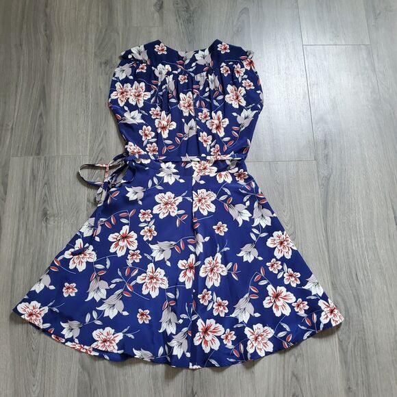 Yumi Kim Wrap Dress Silk XS Blue Floral Whimsi Garden Party Flirty Cottagecore - Picture 2 of 10